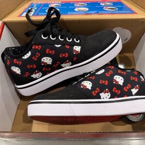 Heely’s Hello Kitty Youth 13C